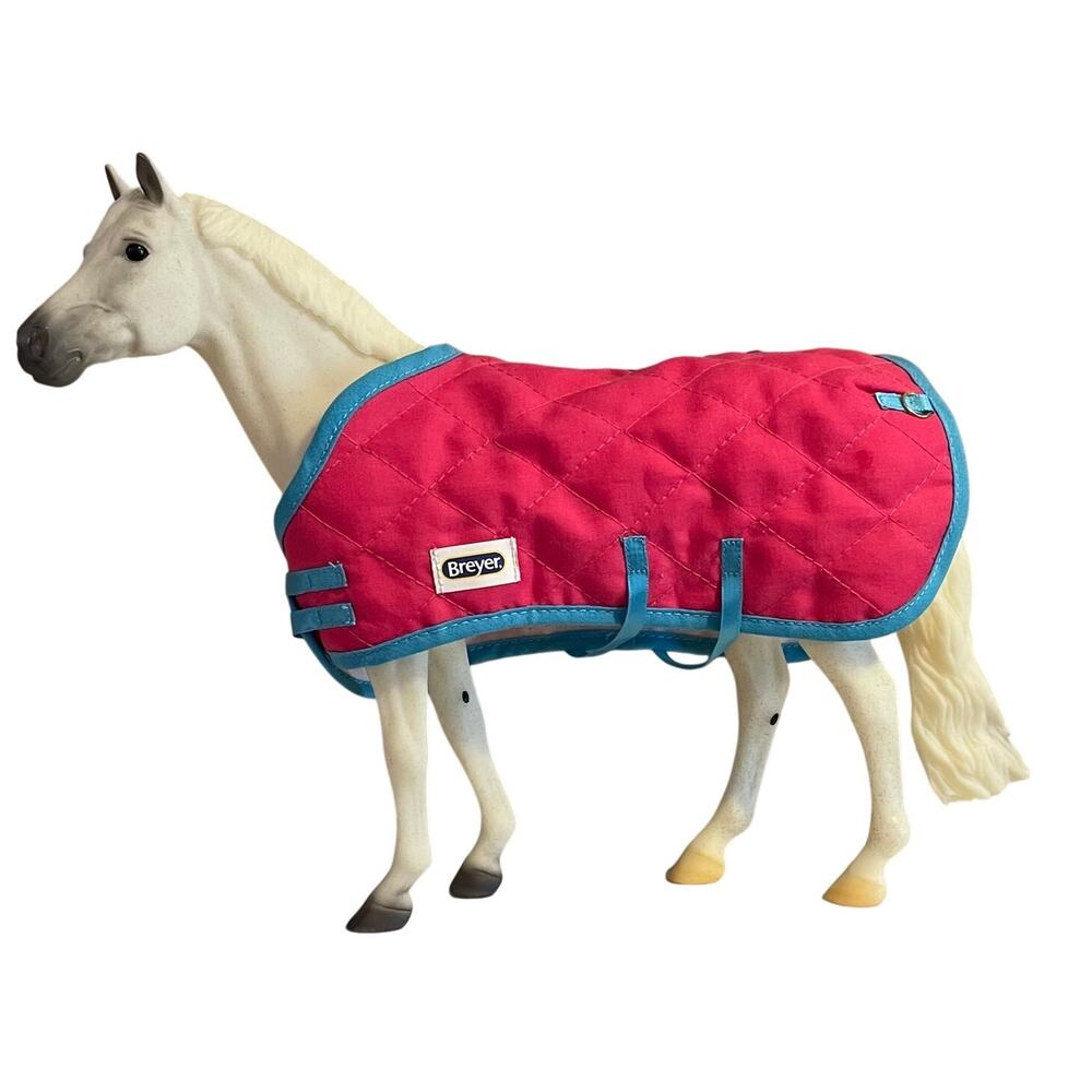 Breyer Horse Snowman with Pink Horse Blanket